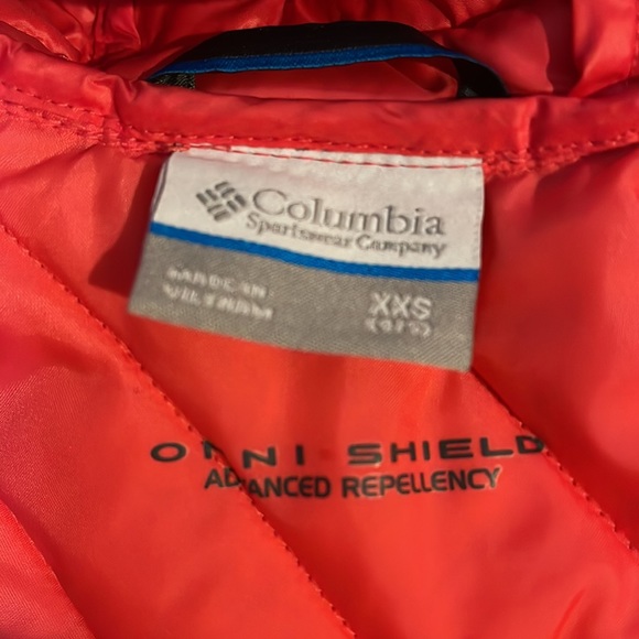 COLUMBIA - Picture 4 of 11